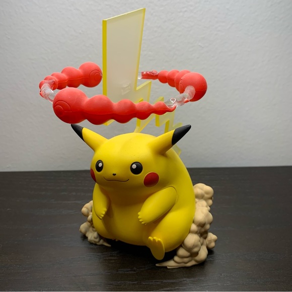 Pokémon SpecialEdition Pikachu Vmax Figure Celebration Gigantamax 25 Anniversary - Picture 4 of 12